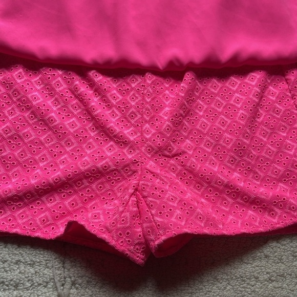 Lilly Pulitzer Aisha Romper in Hot Pink Size 00 - Picture 7 of 16